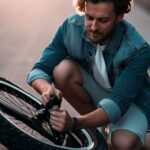 Jak założyć oponę do roweru